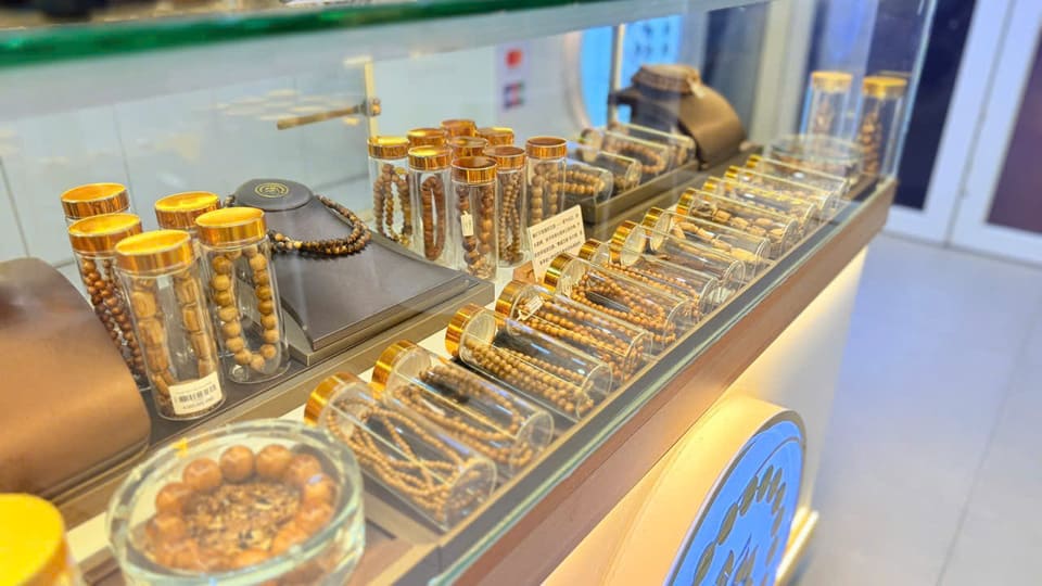 hinh showroom thuc te tram huong thinh vuong 9 |
