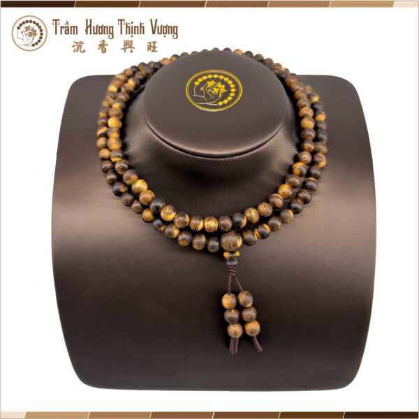 Vòng tay trầm hương Bông Cận Chìm, Dầu Rục Dẻo - 108 Hạt Size 7mm