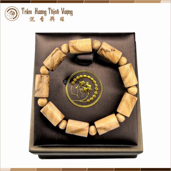 Vòng tay trầm hương Phillip - Đốt Trúc Size 10mm
