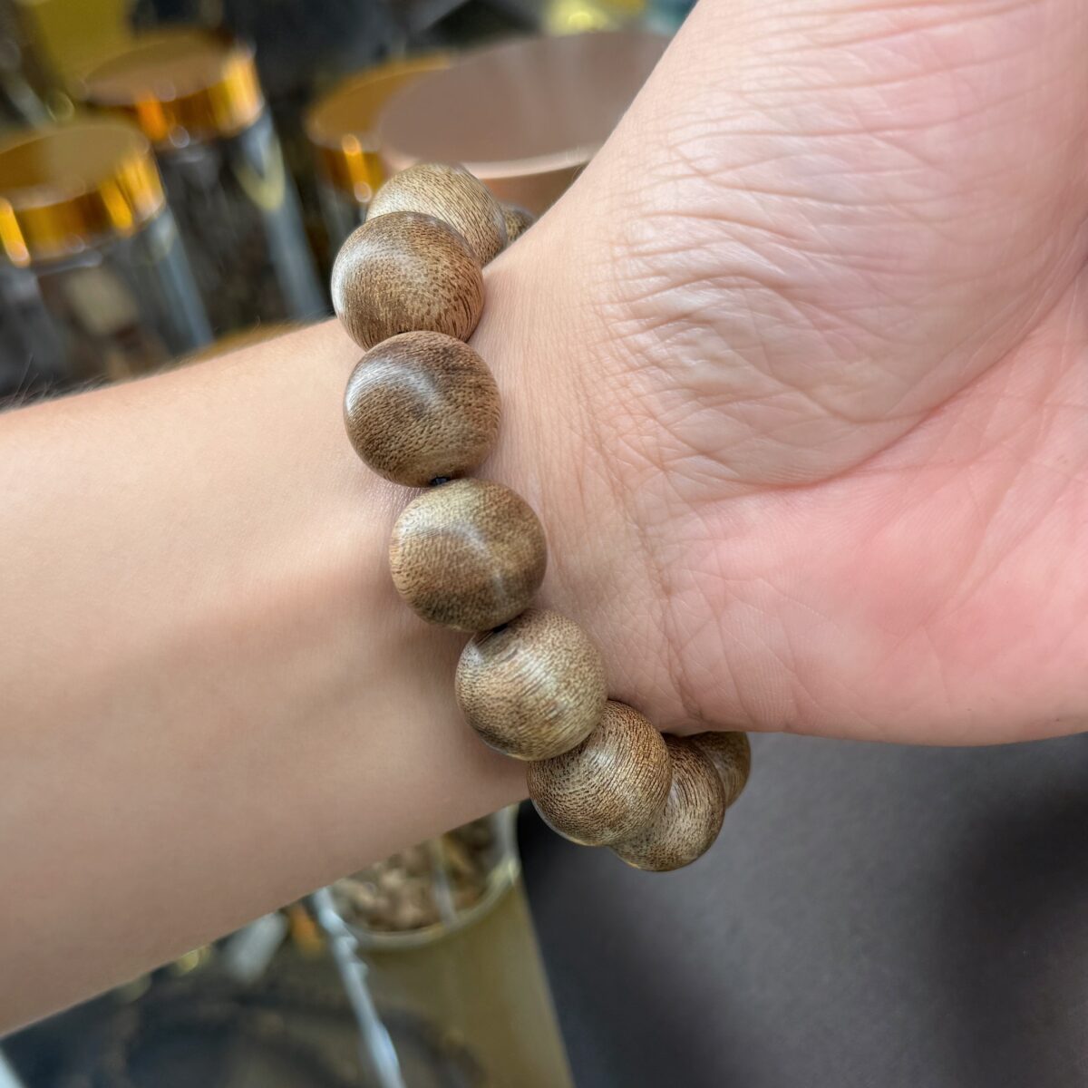 Vòng tay trầm hương Banh Cam Cao Cấp - Vòng Đơn Size 14mm - Ảnh 2